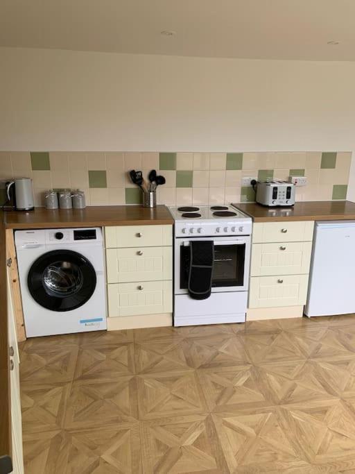 Bryndegwel In Saint Dogmaels, Cardigan- River Views, Free Parking Exterior photo